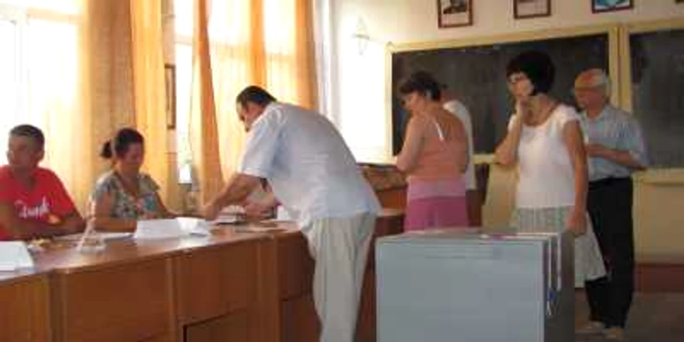 Teleormănenii din Colegiul 1 vor putea alege între 4 candidaţi  foto: Claudiu Dumitrache