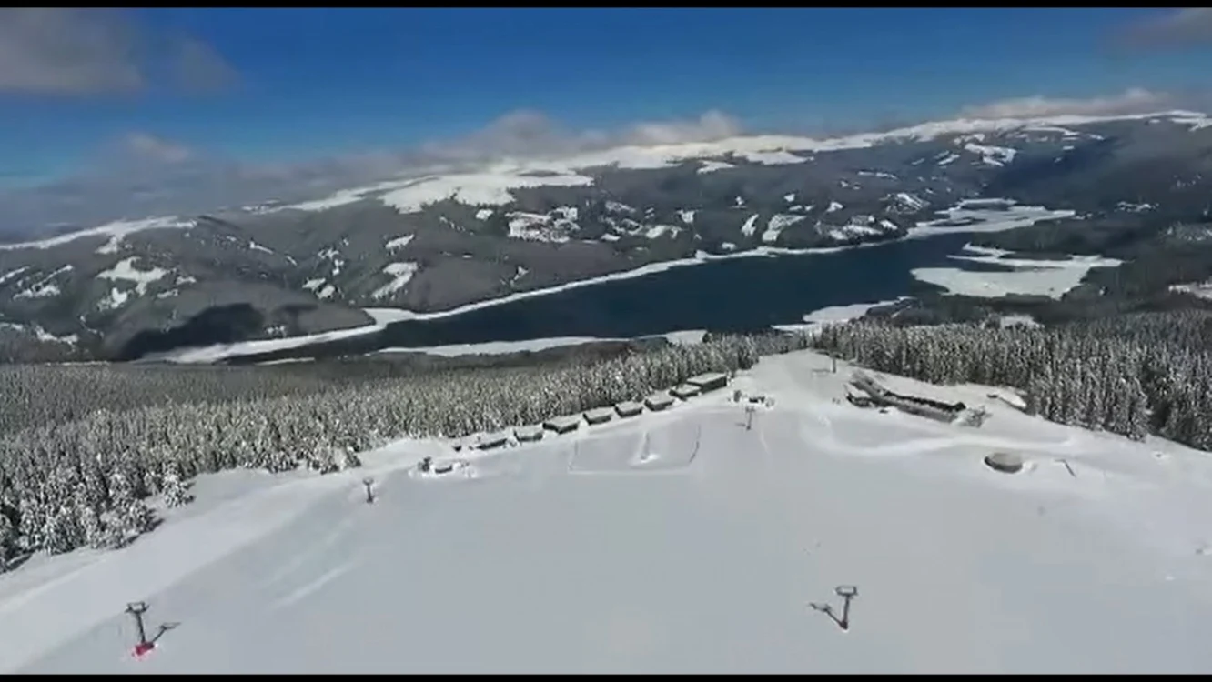 Domeniul schiabil Transalpina - Voineasa de la Vidra din judeţul Vâlcea Foto Adevărul