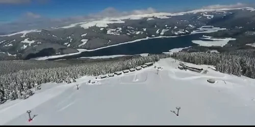 Domeniul schiabil Transalpina - Voineasa de la Vidra din judeţul Vâlcea Foto Adevărul