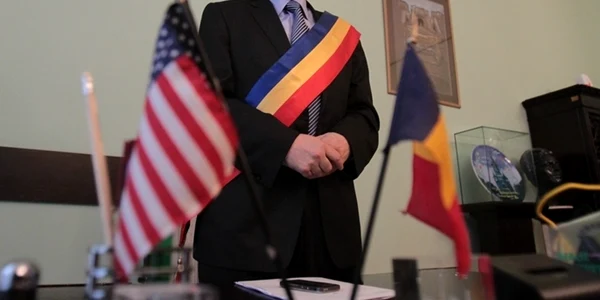 Primar FOTO www.optm.ro