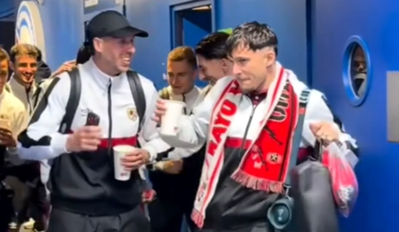 Andrei Rațiu s-a distrat pe cinste după succesul lui Rayo  Foto/Captură TikTok