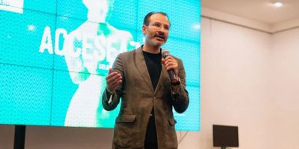 3.000 de români blocați în Orientul Mijlociu cer ajutor consular. MAE recunoaște că este depășit de numărul solicitărilor