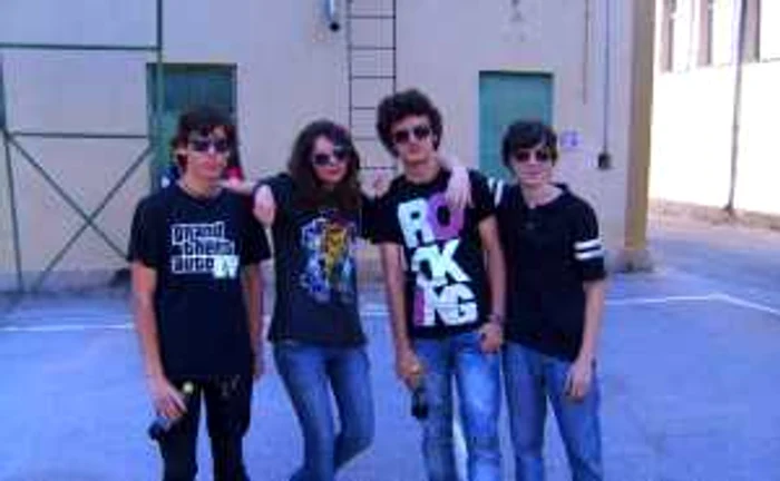 Trupa RevolutiON din Giurgiu