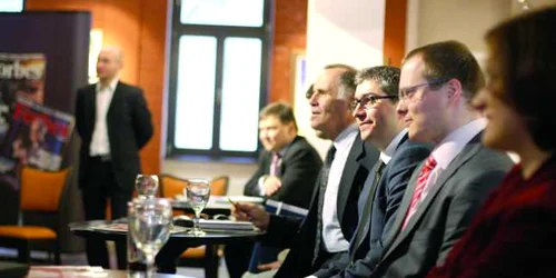 Circa 20 de oameni de afaceri şi specialişti au participat la Forbes Power Breakfast