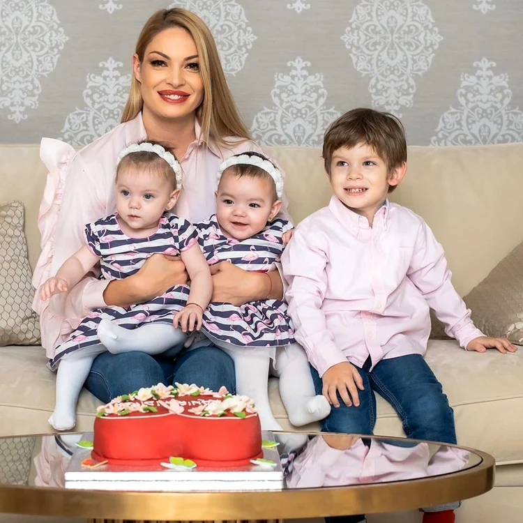 7 valentina pelinel si cei trei copii 5 jpg jpeg