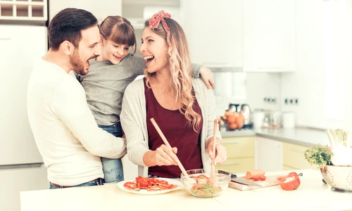 Bucatarie moderna amenajata inteligent 572590513 jpg