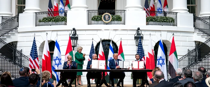 Bahrain și Emiratele Arabe Unite au semnat Acordurile Abraham pe peluza Casei Albe