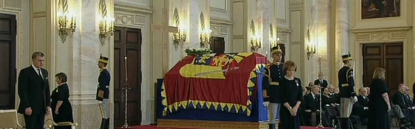 Principesa Margareta a ținut un moment de reculegere la căpătâiul mamei sale