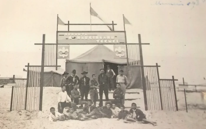 Jamboreea Naţională de la Mamaia 1934 Sursa Arhiva Cercetaşii României Expoziţia de la Muzeul de Marină Constanţa