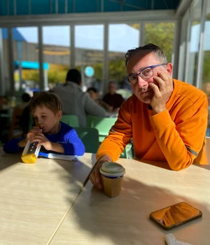 Tudor Girgiu, soțul Andreei Vasile și băiețelul lor