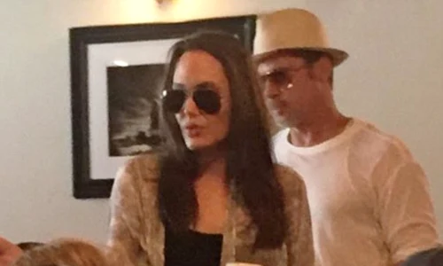 Brad Pitt și Angelina Jolie lăsau impresia unei familii tipic americane  Nimic nu se întrezărea că cei doi se vor despărți jpeg