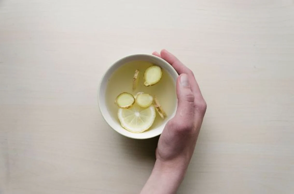 
    Dieta cu ghimbir nu este o dietă cu sfaturi stricte și meniu impus.www.clickpentrufemei.ro  