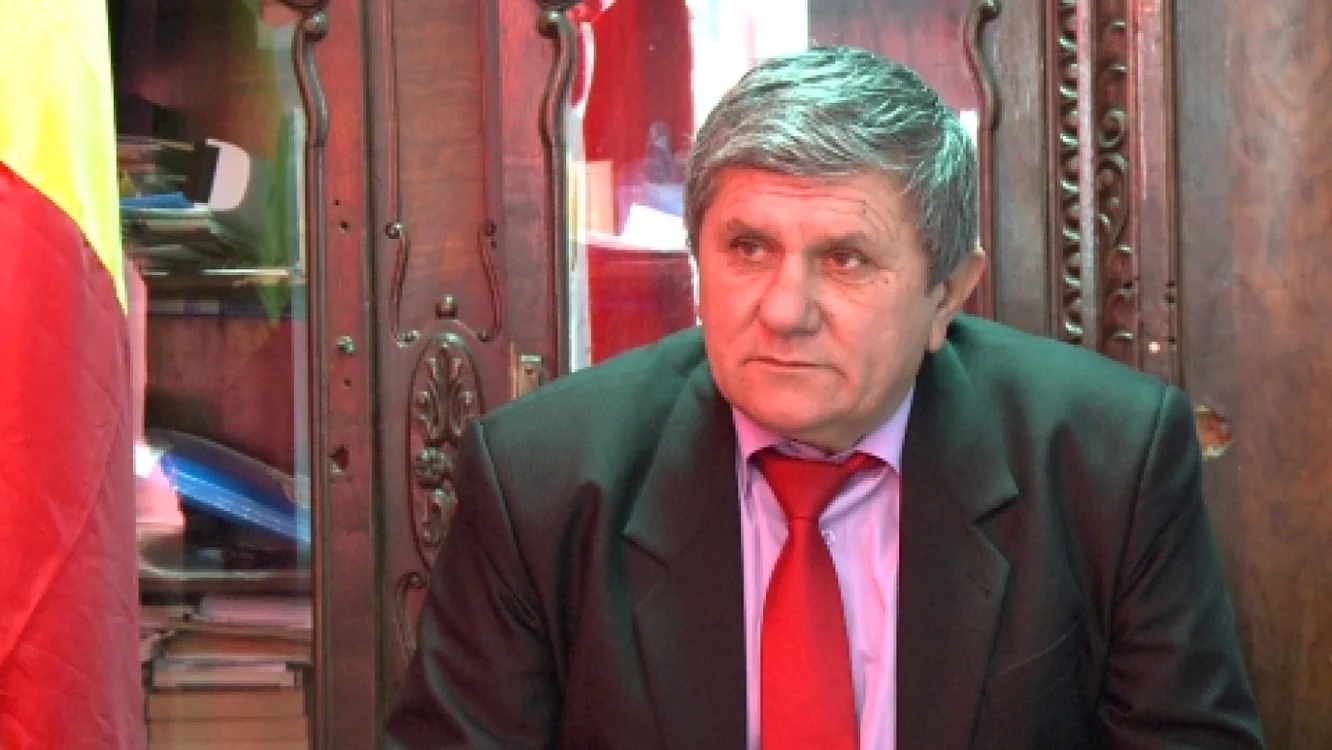 Primarul comunei Bilciureşti, Simion Eftimie, declarat incompatibil de ANI