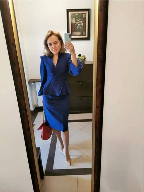 
    Gabriela Cenușă este asistenta lui Marcel Vlea de doar șase luni  