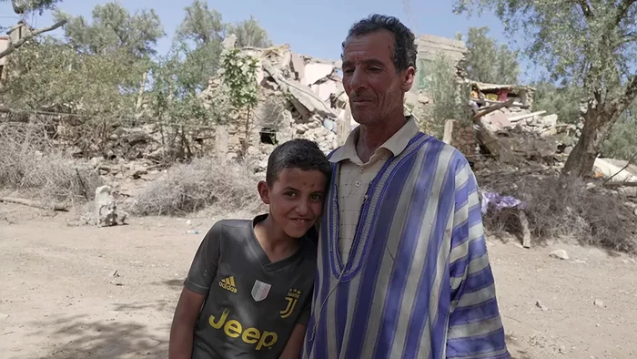 Tayeb ait Ighenbaz și fiul său Adam FOTO: bbc.com