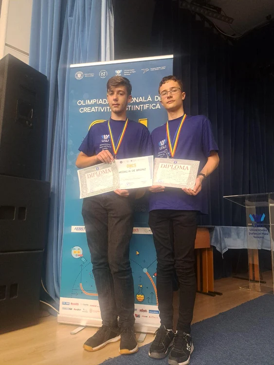 Matei Butnaru la Olimpiada Națională de Creativitate Științifică FOTO Școala numărul 7 Botoșani