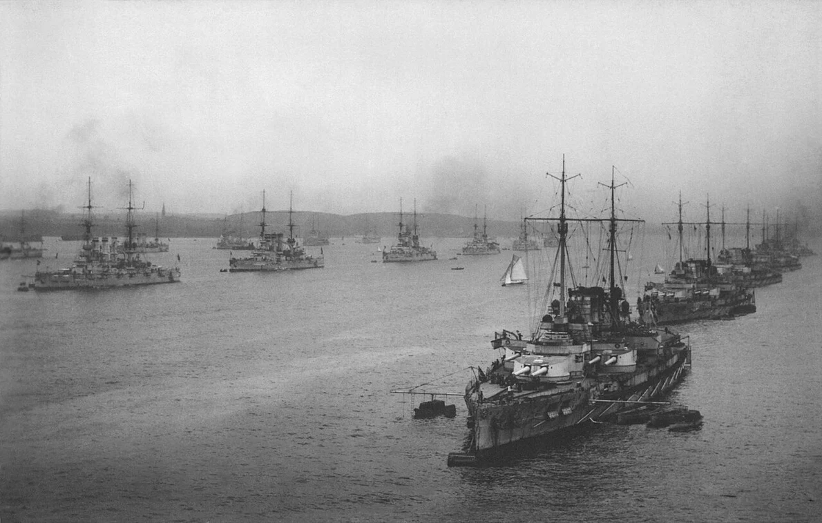 Flota militară germană în portul Kiel, circa 1911-1914 (© National Archives at College Park)