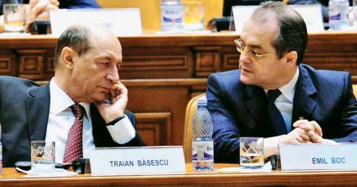 Traian Băsescu i-a pregătit lui Emil Boc temele de discuţie cu Opoziţia 