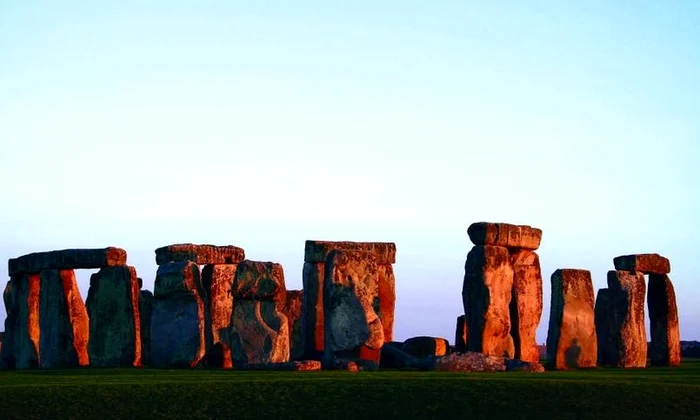 Misterul de la Stonehenge jpeg