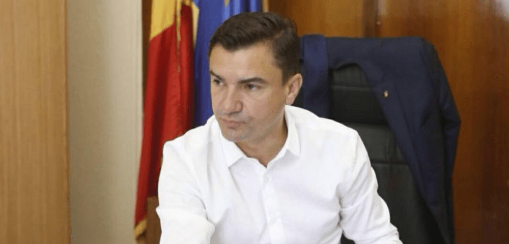 Primarul municipiului Iaşi, Mihai Chirica, sub control judiciar pentru 60 de zile