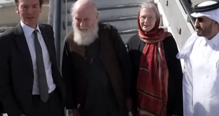 Cuplul a fost eliberat grație medierii făcute de Qatar. FOTO captura YouTube Sky News