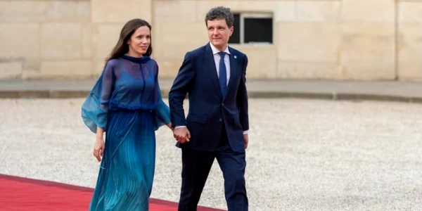 Mirabela Grădinaru Nicuşor Dan dineu Paris 2026 03 Facebook Nicuşor Dan jpg