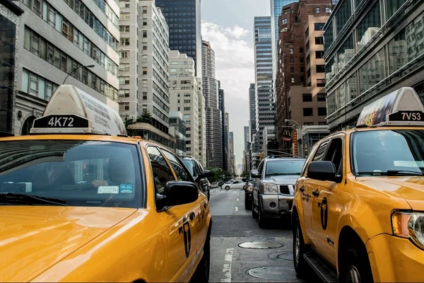 Din 2023 vom circula cu taxiuri electrice aeriene