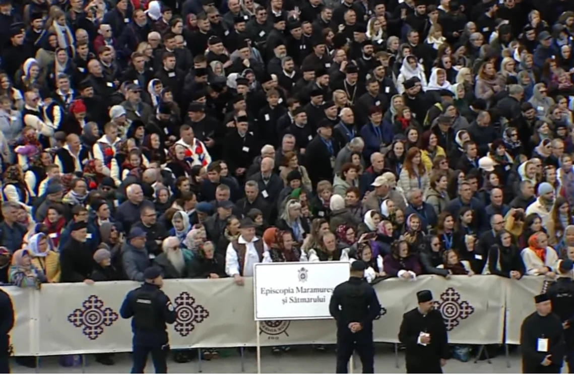 Accesul credincioșilor în Catedrala Națională a fost permis după ora 20. FOTO captură Trinitas TV
