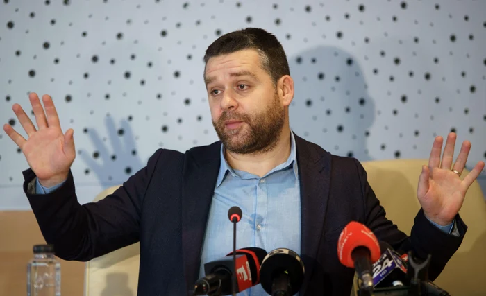 Ciprian Ciucu, candidatul PNL la Primăria Capitalei, neagă manipularea sondajelor FOTO: Profimedia