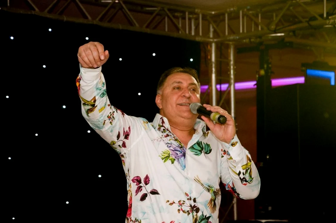 Concert cu Vali Vijlie, anulat la Ploieşti FOTO Facebook/Vali Vijelie Official