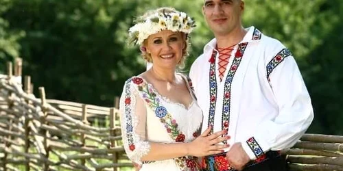 4 elena lasconi primar usr la campulung 4 sotul catalin georgescu jpg jpeg