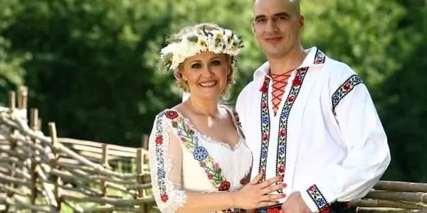 4 elena lasconi primar usr la campulung 4 sotul catalin georgescu jpg jpeg