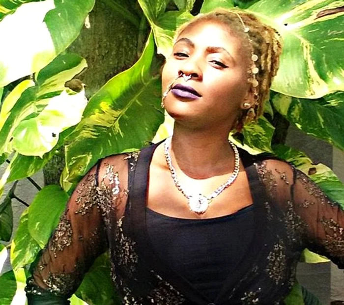 
    A suferit o reacție alergică după ce s-a dat cu rujFoto Facebook  