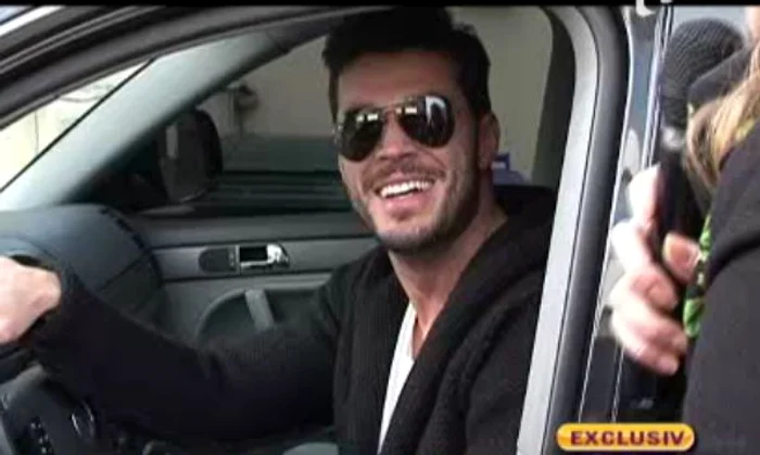 Victor Slav a reacţionat foarte bine la propunerea Mihaelei Coposciuc (captură Antena 1)