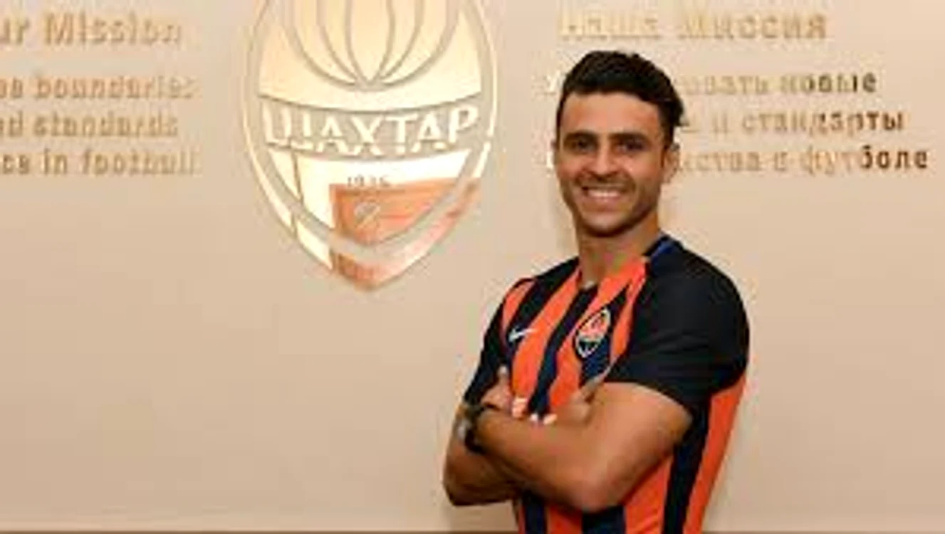 
    Junior Moraes, în tricoul lui Şahtior  