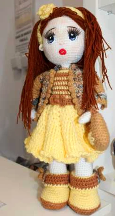 Așa arată păpușile tricotate realizate de Mihaela Jinca, din Târgu Jiu