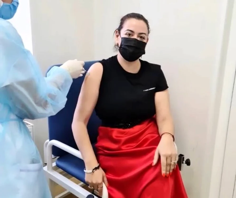 
    Oana Roman s-a vaccinat anti Covid cu serul Pfizerfoto: arhiva personală/Instagram  