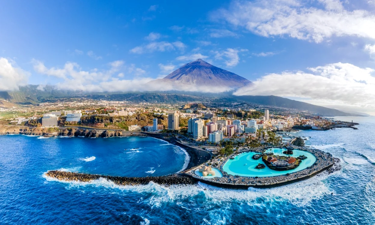 Puerto de la Cruz din Tenerife Spania - panoramă aeriană