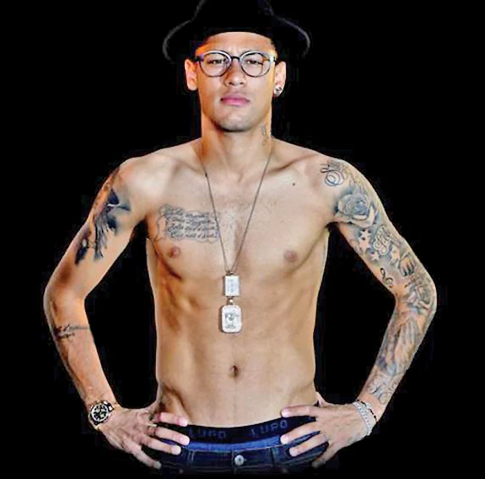 Neymar este îndrăgostit de tatuaje