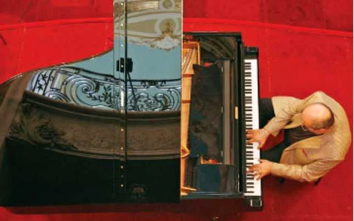 În recitalul de pe 20 martie 2008, cu prilejul inaugurării pianului Steinway, la Muzeul George Enescu din Bucureşti