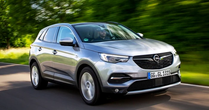 opel x-champs