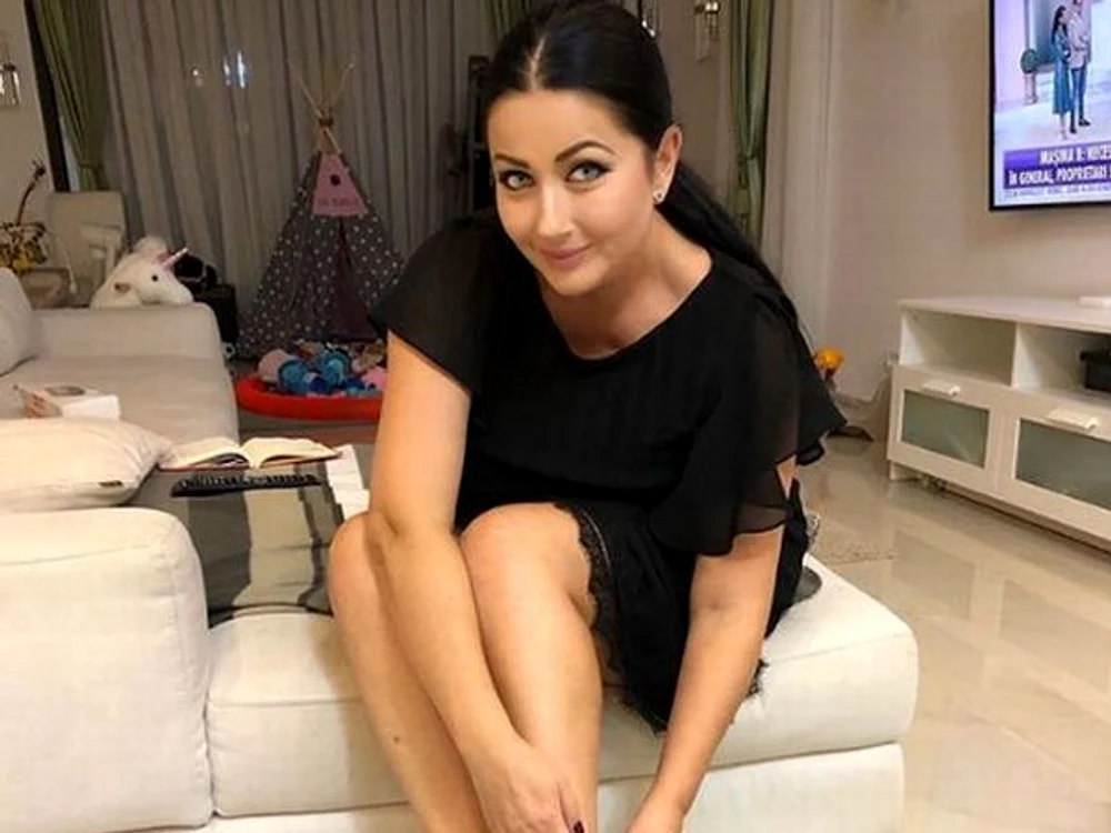 
    Cele două fetiţe ale Gabrielei Cristea Foto: arhivă personală  