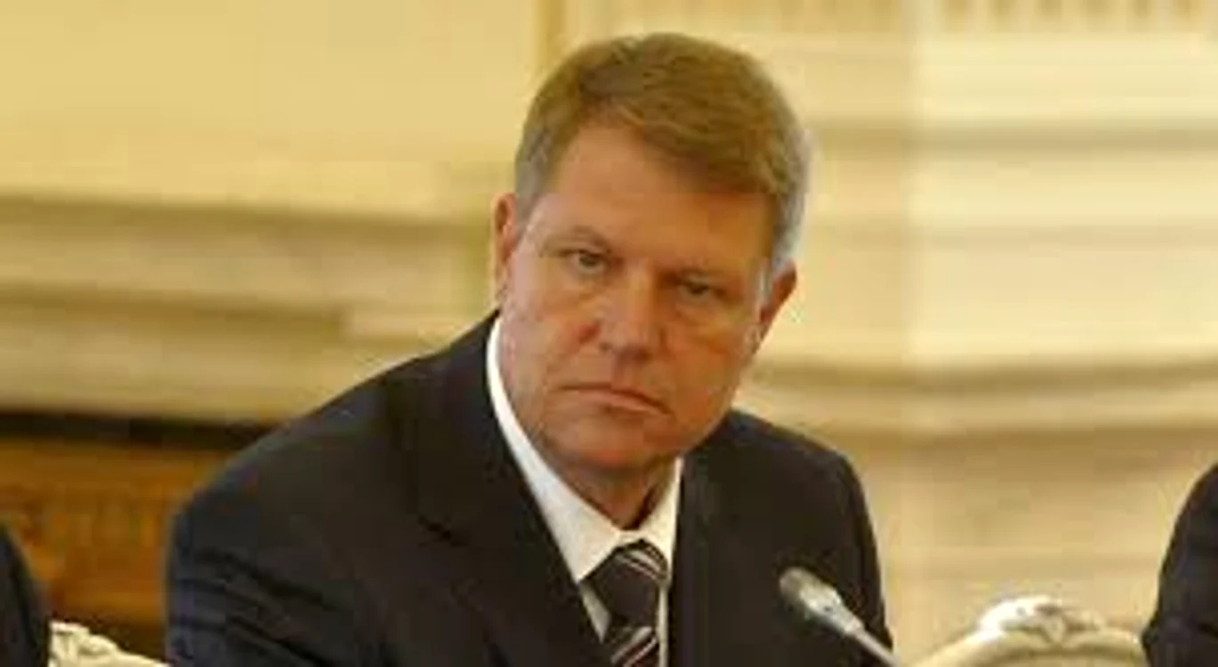 
    Klaus Iohannis spune că Guvernul Ponta a modificat legea în defavoarea foștilor proprietari  