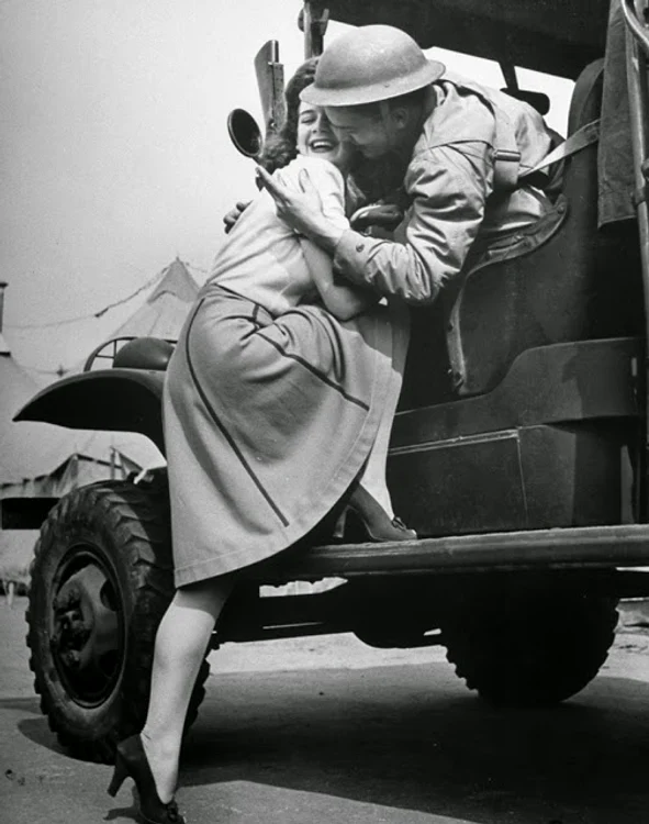 marilyn hare 1942 1 jpg jpeg
