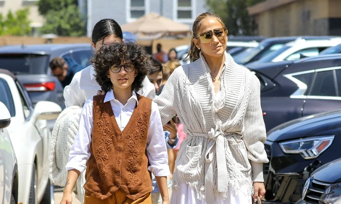 Emme fiica lui Jennifer Lopez e de genul neutru ei (1) jpg