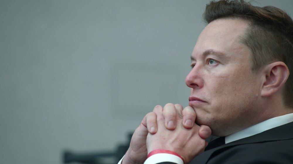 Întrebarea-capcană folosită şi de Elon Musk la interviurile de angajare pentru a afla dacă un candidat minte