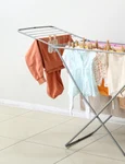 La ce pericole te expui atunci când usuci hainele în apartament jpg