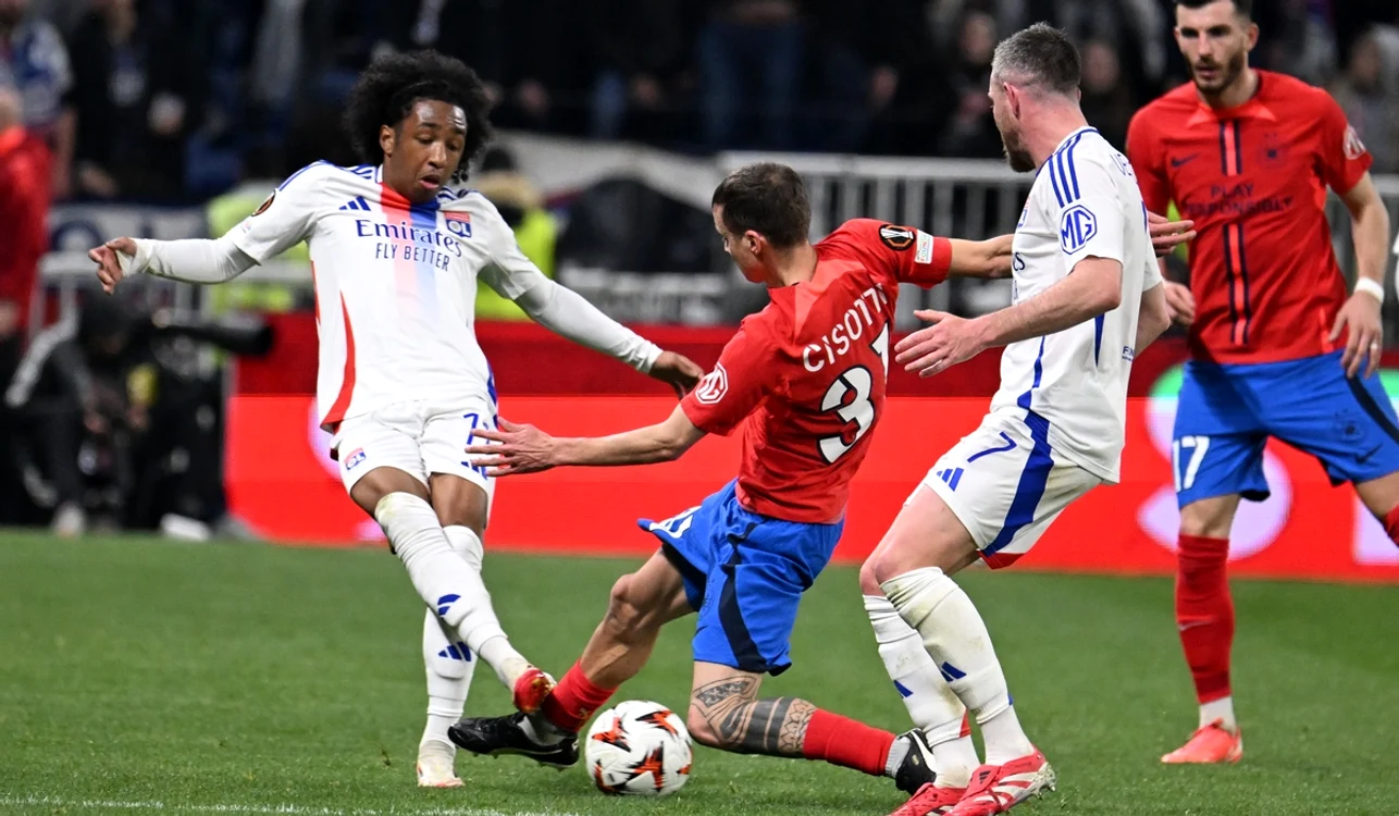 FCSB a ajuns până în optimile de finală din Liga Europa (FOTO: Sportpictures)