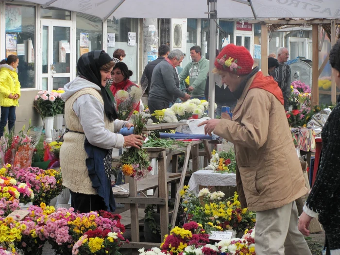 Comercianţii n-au mărit preţurile florilor