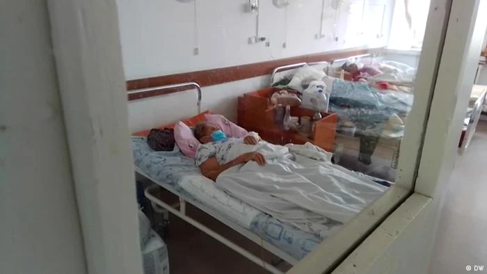 Pacienţi Covid într-un spital din România